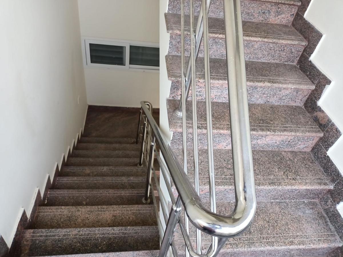 Four Seasons Home Stay Τιρουπάτι Εξωτερικό φωτογραφία